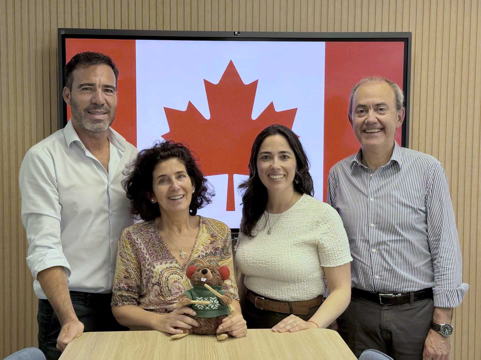 Arania_canada-team